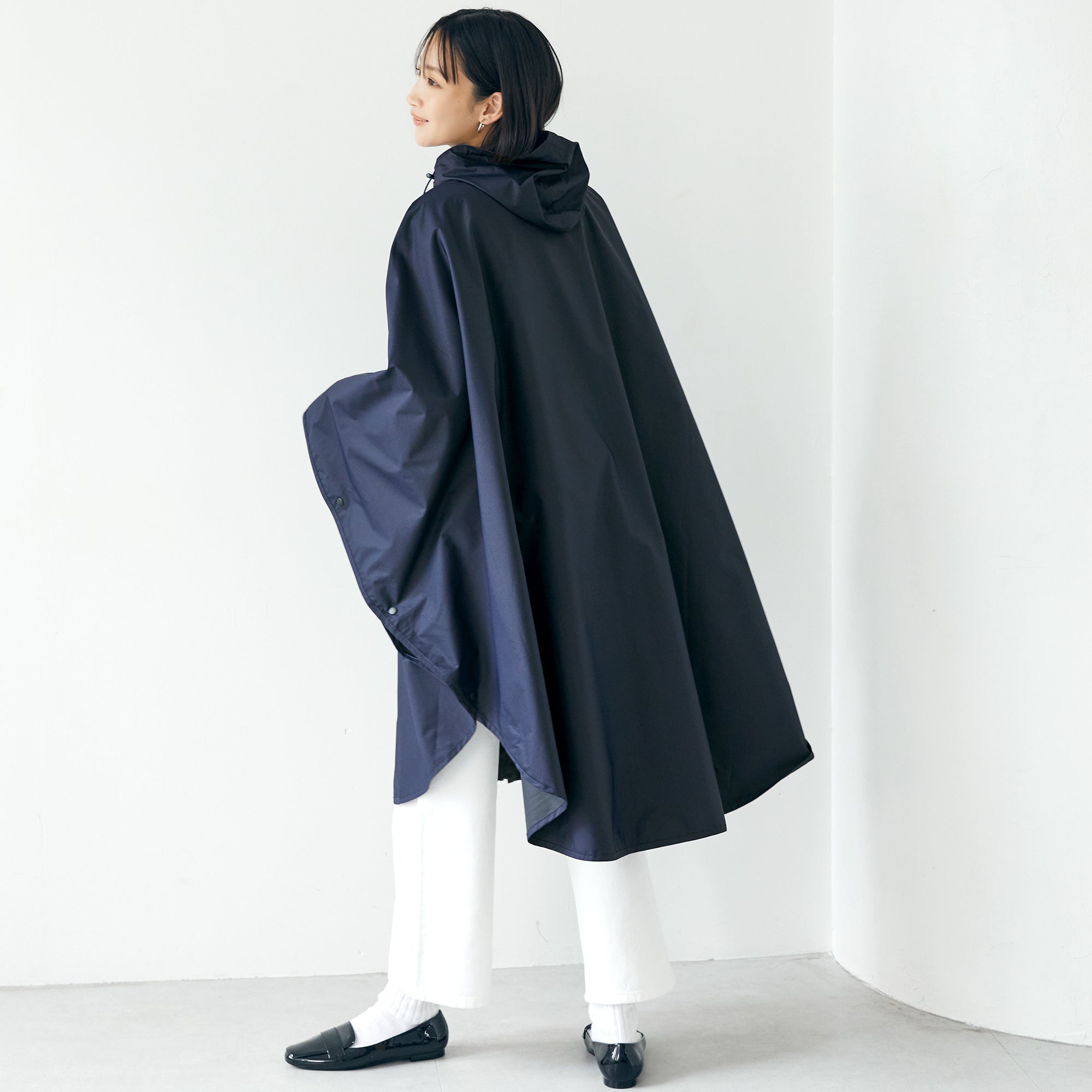 ポンチョ | Poncho